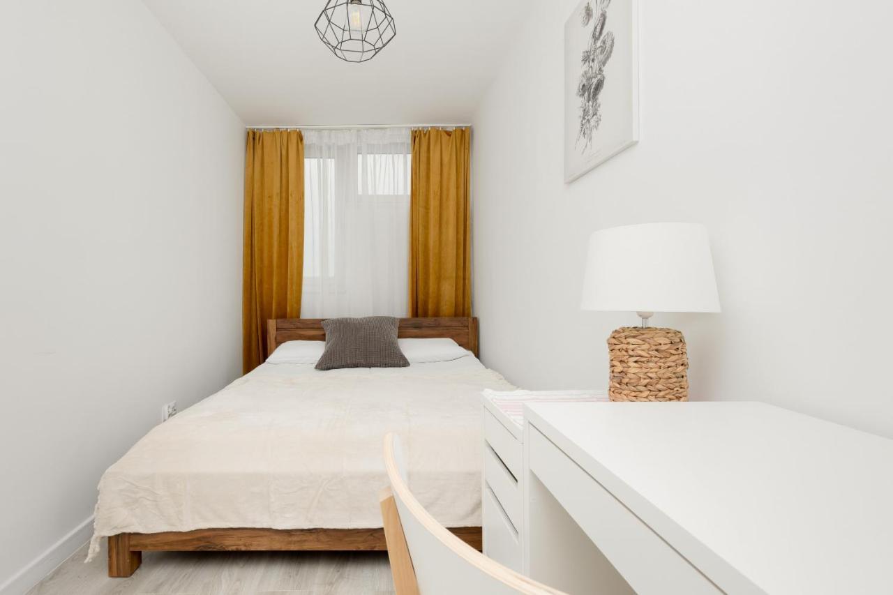 Apartment Centre Saski Garden By Renters