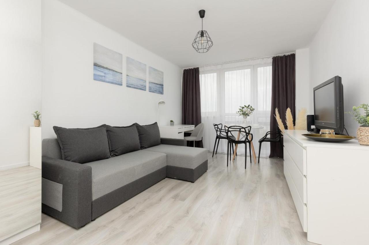 Apartment Centre Saski Garden By Renters *